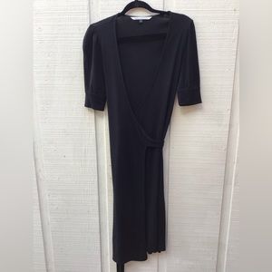 Diane Von Furstenburg wrap dress size 2